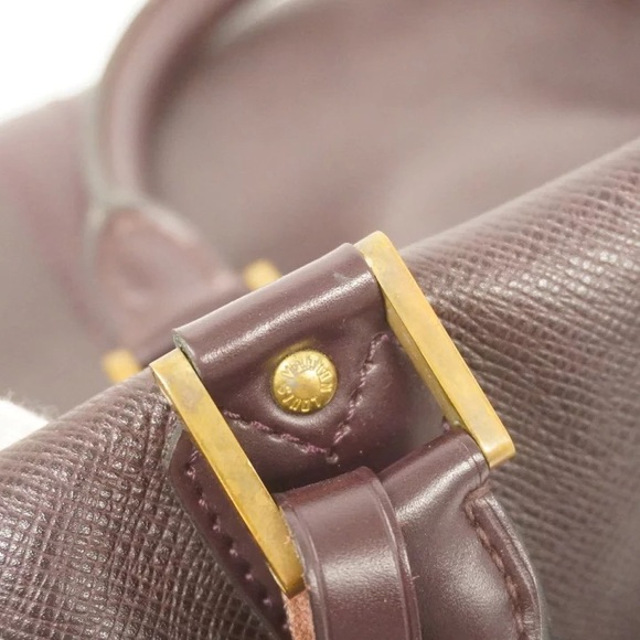 Authentic Louis Vuitton Taiga Kendall PM ACAJOU travel bag with strap - Picture 7 of 16